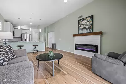 9446 E Pale Blue Topaz Lane, Tucson, AZ 85747 - Photo 10