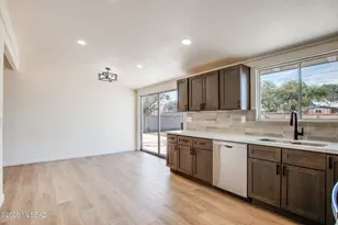 5516 S Oriole Ave, Tucson, AZ 85746 - Photo 2