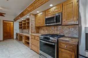 5101 E 9th St, Tucson, AZ 85711 - Photo 12