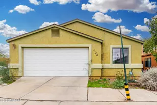 433 E Geronimo Bluff Loop, Tucson, AZ 85705 - Photo 2