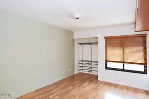 7916 E Colette Cir, Tucson, AZ 85710 - Photo 12