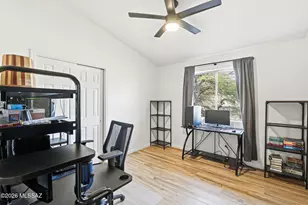 3670 W TYBOLT Dr, Tucson, AZ 85746 - Photo 26