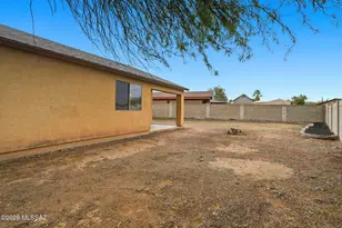 3670 W TYBOLT Dr, Tucson, AZ 85746 - Photo 34