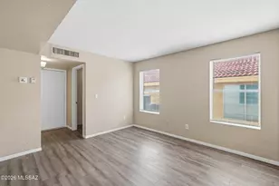 4678 W Gatehinge Ct, Tucson, AZ 85741 - Photo 8