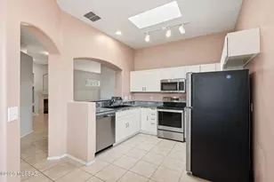 2455 N Avenida TABICA, Green Valley, AZ 85614 - Photo 10