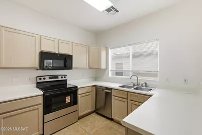 7292 W Mesquite River Drive, Tucson, AZ 85743 - Photo 10