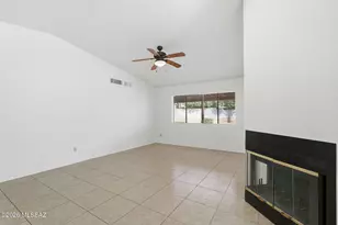 8690 N Moison Dr, Tucson, AZ 85742 - Photo 8