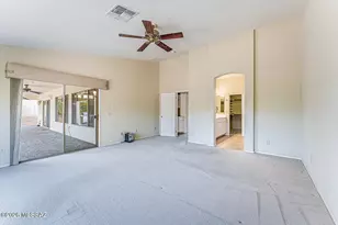 1917 E Orchid Ln, Green Valley, AZ 85614 - Photo 14