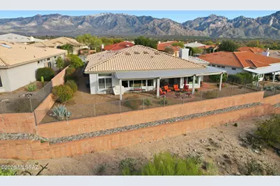 1749 E Mellow Trail, Oro Valley, AZ 85755 - Photo 2