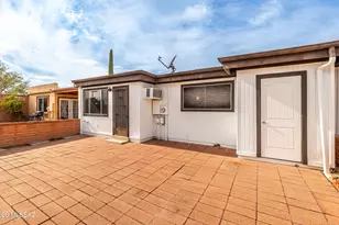 224 N Camino del Vate, Green Valley, AZ 85614 - Photo 20