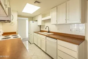 224 N Camino del Vate, Green Valley, AZ 85614 - Photo 8