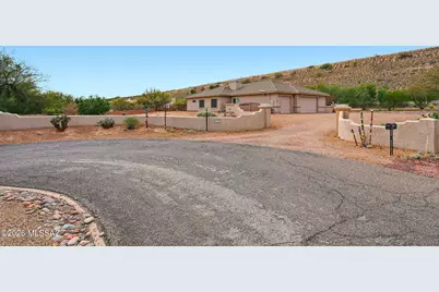 1731 W Placita De La Escalera, Sahuarita, AZ 85629 - Photo 1