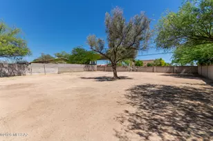 243 E Waverly St, Tucson, AZ 85705 - Photo 28