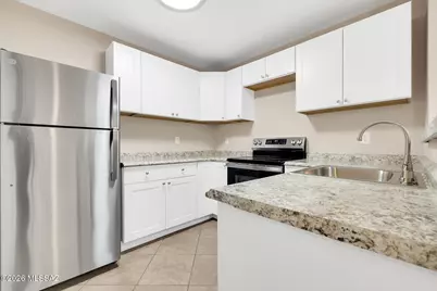 7604 E Callisto Circle #9, Tucson, AZ 85715 - Photo 16