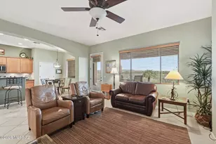 1962 W Acacia Bluffs Dr, Green Valley, AZ 85622 - Photo 16