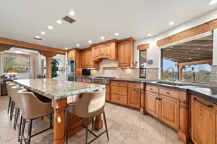 11470 N Copperbelle Pl, Oro Valley, AZ 85737 - Photo 14