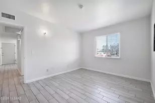 1810 E Blacklidge Dr, Tucson, AZ 85719 - Photo 22