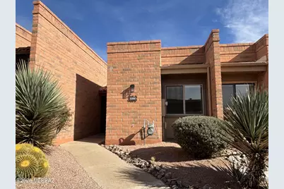 1364 W Desert Hills Drive, Green Valley, AZ 85622 - Photo 1
