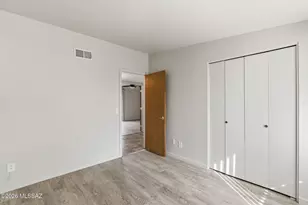 10211 E Rio De Oro Pl, Tucson, AZ 85749 - Photo 22