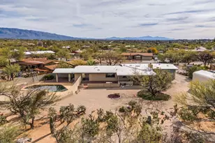 10211 E Rio De Oro Pl, Tucson, AZ 85749 - Photo 2