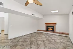 10211 E Rio De Oro Pl, Tucson, AZ 85749 - Photo 12