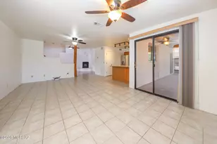 470 W Rio Flojo, Green Valley, AZ 85614 - Photo 6