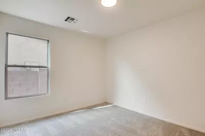 9410 E Grapevine Spring Place, Tucson, AZ 85710 - Photo 22