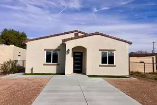 224 W 34th St, Tucson, AZ 85713 - Photo 1