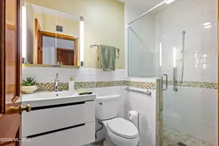 6426 W Lost Canyon Dr, Tucson, AZ 85745 - Photo 32