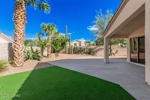 2332 N Emerald Lake Ct, Tucson, AZ 85749 - Photo 2
