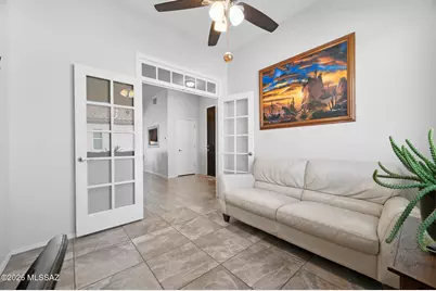 940 N Observation Trail, Green Valley, AZ 85614 - Photo 10