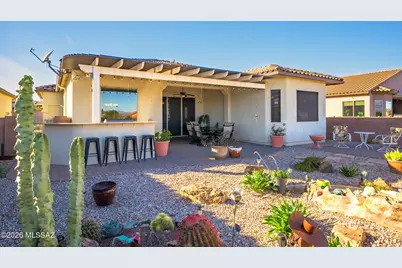 940 N Observation Trail, Green Valley, AZ 85614 - Photo 16