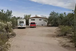 4975 N Lak a Yucca Rd, Tucson, AZ 85743 - Photo 2