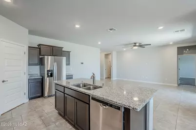 17973 S Whispering Glen, Sahuarita, AZ 85629 - Photo 8