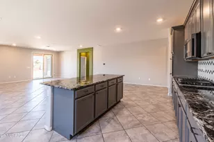 8820 E Stone Meadow Cir, Tucson, AZ 85730 - Photo 12