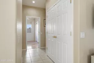 7989 W Morning Light Way, Tucson, AZ 85743 - Photo 8