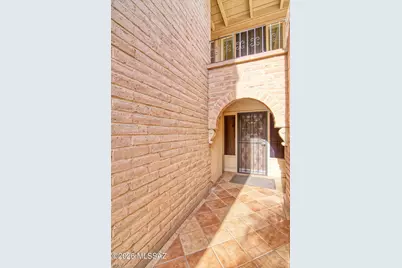 6490 N Val Dosta Drive, Tucson, AZ 85718 - Photo 10