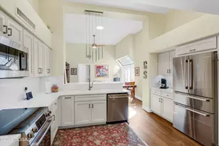 7201 E Grey Fox Ln, Tucson, AZ 85750 - Photo 2