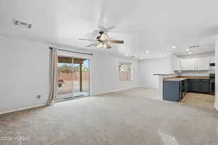 18274 S Dusk View Dr, Green Valley, AZ 85614 - Photo 6