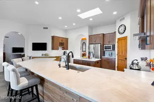 10312 N Wild Creek Dr, Oro Valley, AZ 85742 - Photo 18