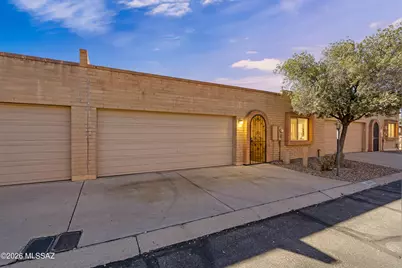 9056 E Calle Norlo, Tucson, AZ 85710 - Photo 1