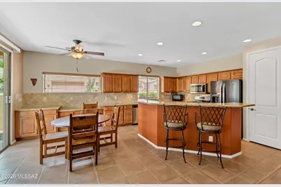 6041 W Ten Star Drive, Tucson, AZ 85713 - Photo 14