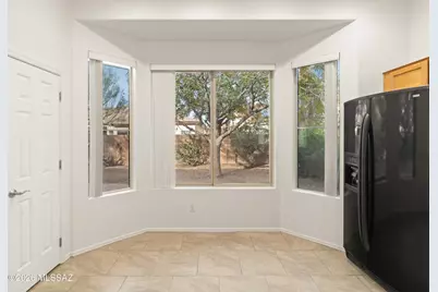 9337 N Indian Summer Drive, Tucson, AZ 85743 - Photo 14