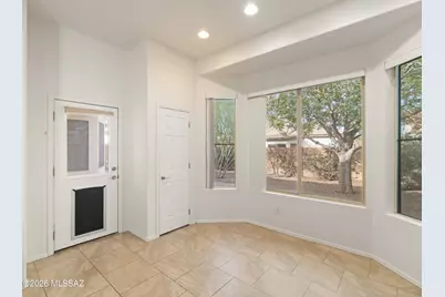 9337 N Indian Summer Drive, Tucson, AZ 85743 - Photo 16