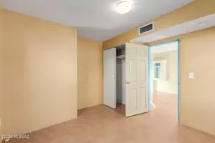 906 N Columbia Ave, Tucson, AZ 85745 - Photo 8