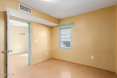 906 N Columbia Avenue, Tucson, AZ 85745 - Photo 10
