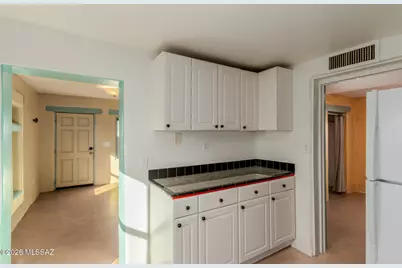 906 N Columbia Avenue, Tucson, AZ 85745 - Photo 6