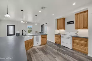 31847 E Hedgehog Trail, Marana, AZ 85658 - Photo 10