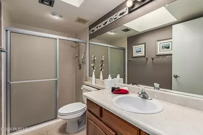 1838 W Dalehaven Circle #209, Tucson, AZ 85704 - Photo 16