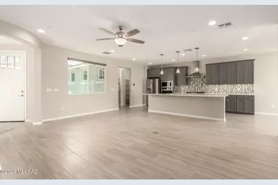 7818 W Buckeye #PH W, Marana, AZ 85658 - Photo 12